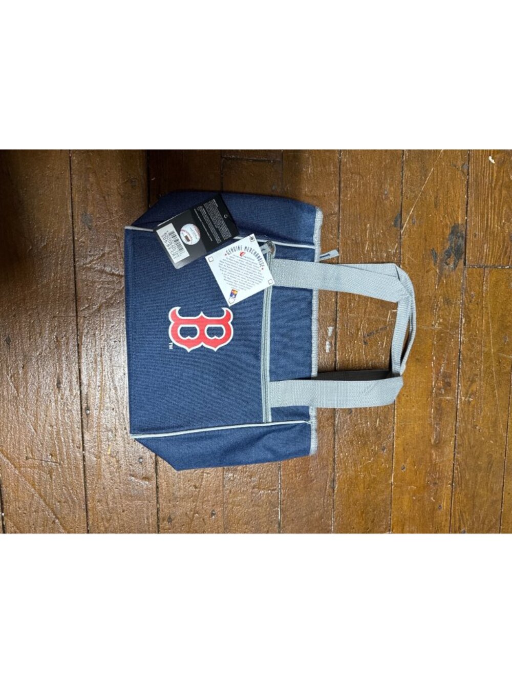 Boston Red Sox Quatrefoil Cooler Tote - 16-Can Capacity, New with Tag - Picture 5 of 6